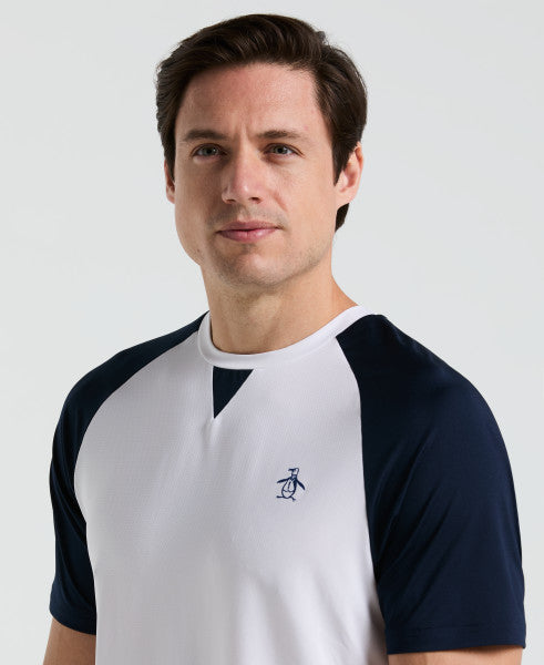 TENNIS TEE - CORE BLOCKED PERFORMANCE TENNIS TEE